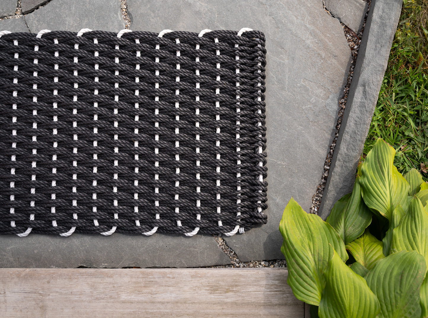 Charcoal w/ Pearl Weft Doormat